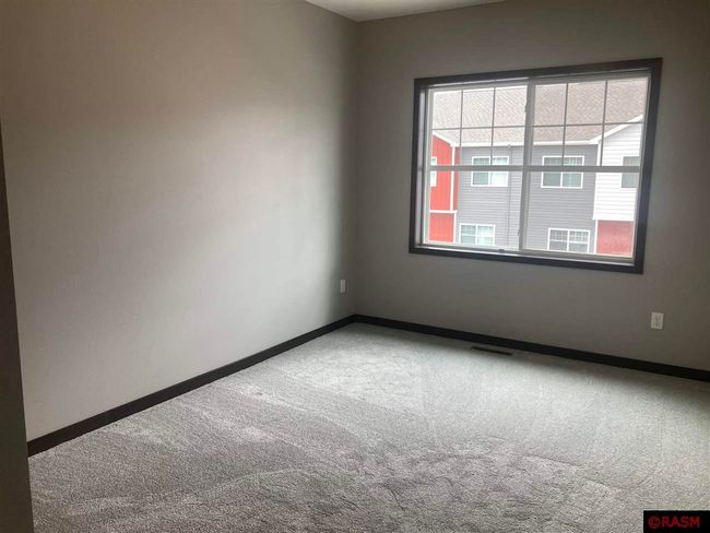 3068 Bluestem Trl, Townhouse with 3 bedrooms, 3 bathrooms and null parking in Mankato MN | Image 21