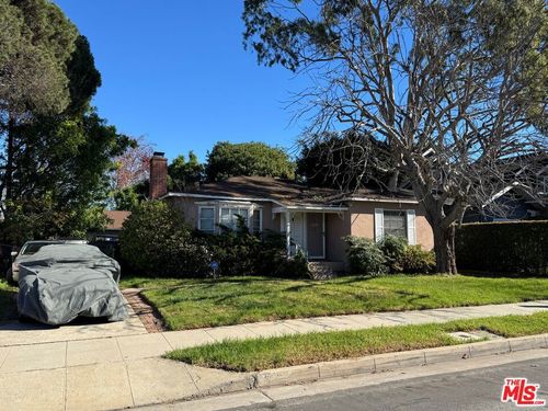 2521 33rd St, Santa Monica, CA, 90405-3108 | Card Image