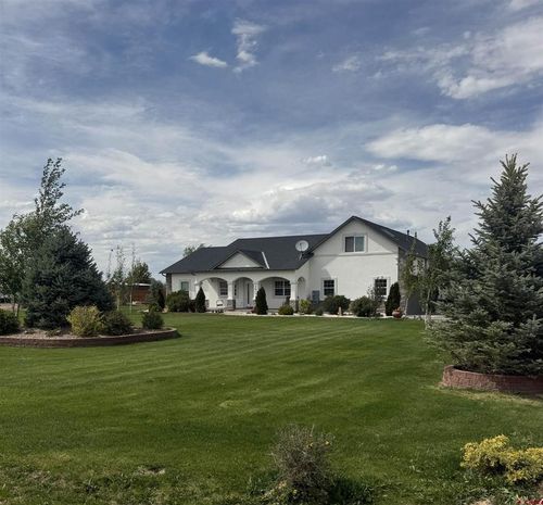 58177 Garner Ln, Olathe, CO, 81425-7402 | Card Image