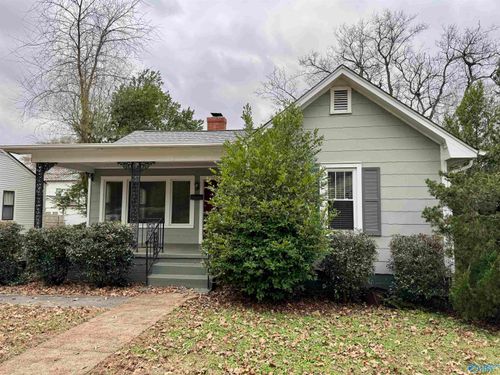 2733 Thornton Circle, Huntsville, AL, 35801 | Card Image