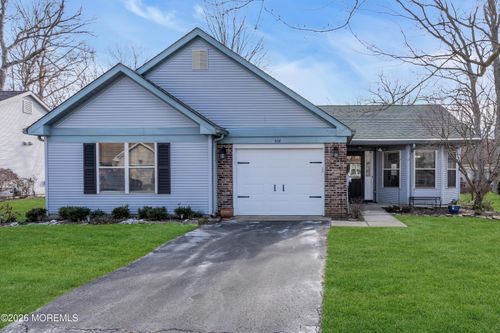 528 Petunia Ln N, Whiting, NJ, 08759-4318 | Card Image