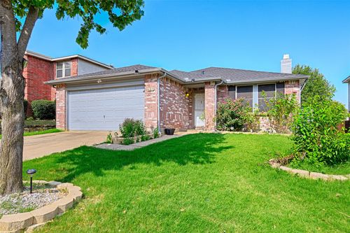 621 Lewis Canyon Ln, Mckinney, TX, 75071-7715 | Card Image