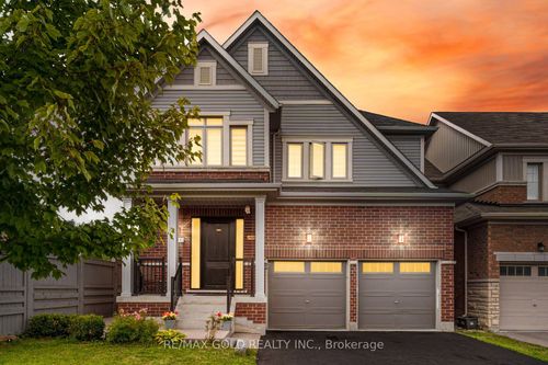 10 Donnan Dr, Tottenham, ON, L0G1W0 | Card Image