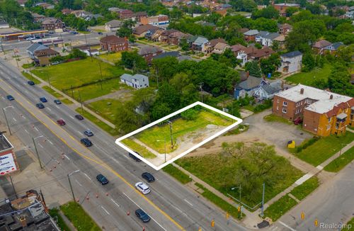 2434 W Davison, Detroit, MI, 48238-3546 | Card Image