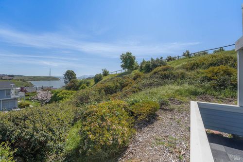 apt-6-911 Point Reyes Ct, Vallejo, CA, 94591-6425 | Card Image