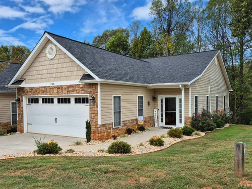 200 Bella Ct, Lynchburg, VA, 24502-3513 | Card Image