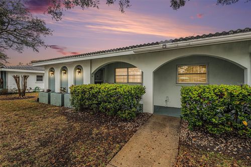 unit-16-11200 102nd Ave, SEMINOLE, FL, 33778-4121 | Card Image