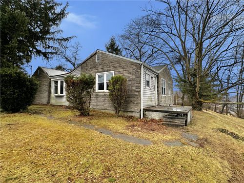 492 Brush Ave, Johnstown, PA, 15906-1451 | Card Image