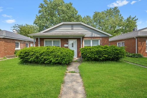 14925 Oak St, Dolton, IL, 60419-2611 | Card Image