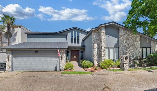 5705 Shoreline Dr, Shreveport, LA, 71119-3911 | Card Image