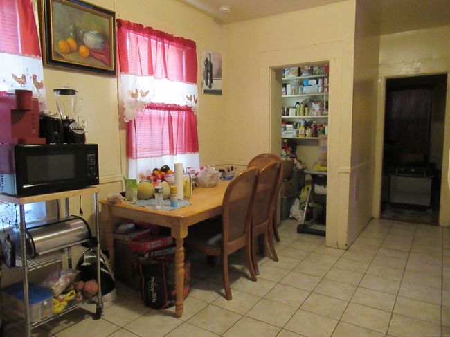 137 Clifford St, Home with 6 bedrooms, 3 bathrooms and null parking in Bridgeport CT | Image 6