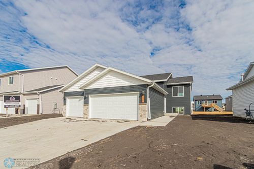 1146 Jill Drive W, West Fargo, ND, 58078 | Card Image