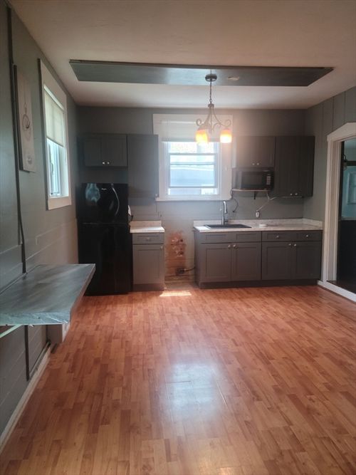 2-422 North Ave, Rockland, MA, 02370-2130 | Card Image
