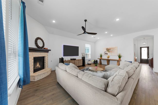 2020 Rhea Ct, House other with 3 bedrooms, 2 bathrooms and null parking in Celina TX | Image 7