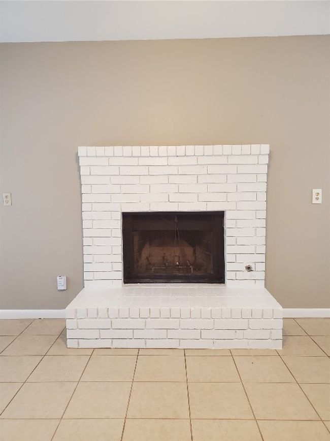 A - 9008 Sanger Dr, Home with 2 bedrooms, 3 bathrooms and 1 parking in Austin TX | Image 5