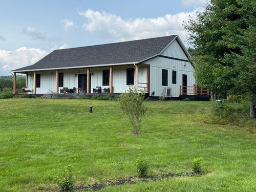 286 Belanger Ln, Morristown, VT, 05661-4496 | Card Image