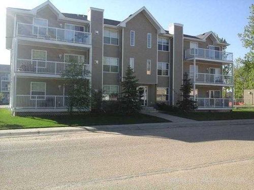 102-501 3 Street, Fox Creek, AB, T0H1P0 | Card Image