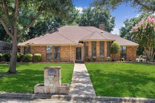 2961 River Crest St, Grapevine, TX, 76051-2632 | Card Image