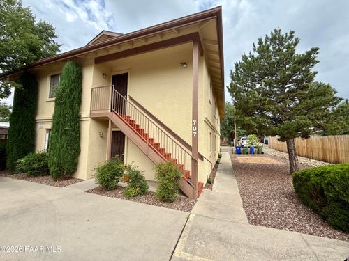 d-707 Lincoln Ave, Prescott, AZ, 86301-1951 | Card Image