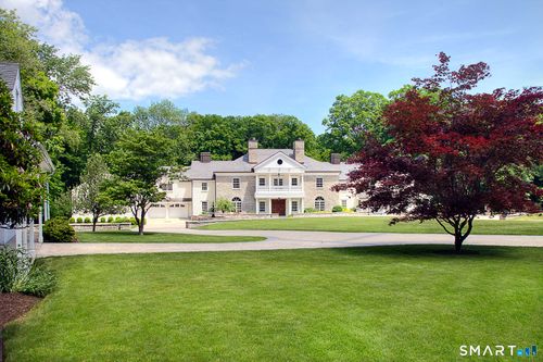 637 Valley Rd, New Canaan, CT, 06840-3333 | Card Image