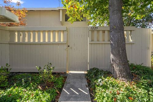 1229 Picasso Dr, Sunnyvale, CA, 94087-2862 | Card Image
