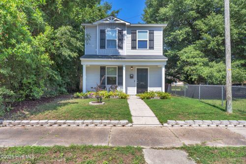1004 8th St, Wilmington, NC, 28401-5804 | Card Image