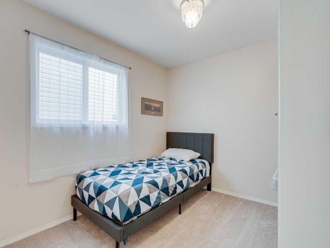 683 Strathcona Dr Sw, House other with 4 bedrooms, 3 bathrooms and 4 parking in Calgary AB | Image 18
