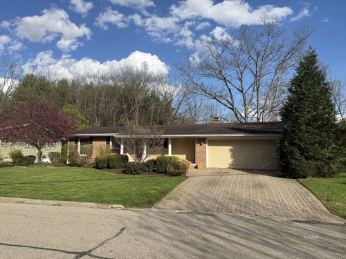 16 Canterbury, Athens, OH, 45701 | Card Image