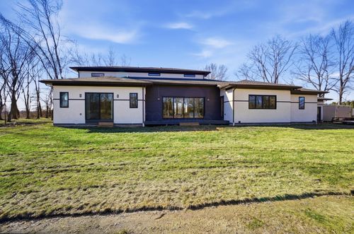 8140 Schleppi Rd, Westerville, OH, 43081-9329 | Card Image