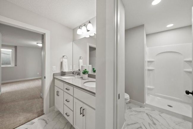 **Photos of Similar Home** | Image 28