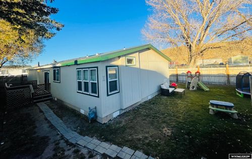 227 Trona St, Kemmerer, WY, 83101-2017 | Card Image