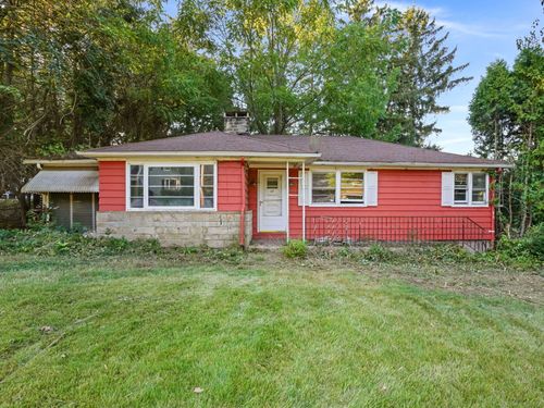 88 Sorghum Rd, Shelton, CT, 06484-5827 | Card Image