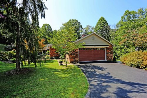 330 Cornett Drive, Wallins, KY, 40873 | Card Image