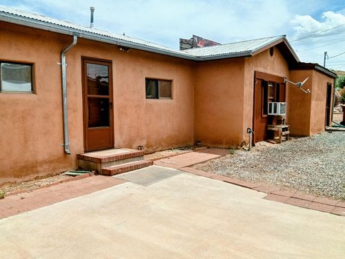 959 S Hill Rd, Bernalillo, NM, 87004-9077 | Card Image