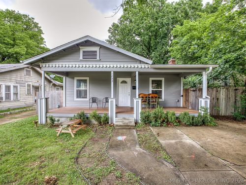 1233 Cheyenne Ave, Tulsa, OK, 74106-4621 | Card Image