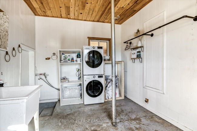 88 Sutcliffe Rd, Home with 3 bedrooms, 2 bathrooms and 8 parking in Markstay Warren ON | Image 37