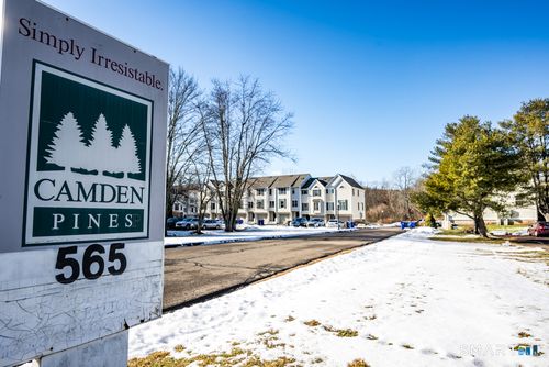 apt-34-565 Newfield Street, Middletown, CT, 06457 | Card Image