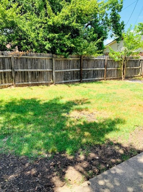 1417 Holik Dr, College Station, TX, 77840-4423 | Card Image