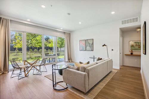 115-4004 Banister Ln, Austin, TX, 78704-3849 | Card Image