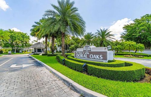 208-9735 Nw 52nd St, Doral, FL, 33178-2071 | Card Image