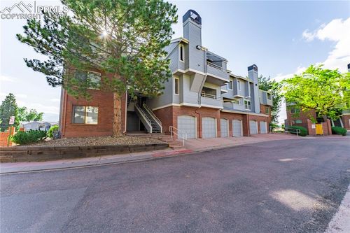 3628 Iguana Dr, Colorado Springs, CO, 80910-3905 | Card Image