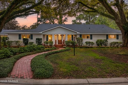 303 Colonial Dr, Lafayette, LA, 70506-3233 | Card Image