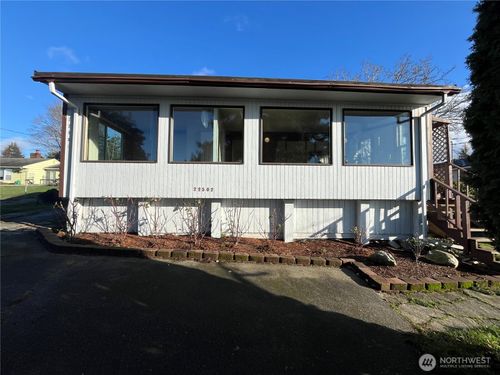22502 8th Avenue S, Des Moines, WA, 98198 | Card Image