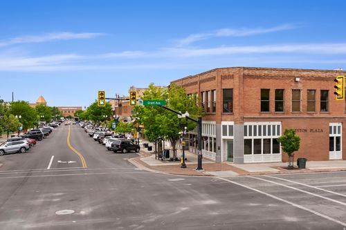 290 25th St, Ogden, UT, 84401-2313 | Card Image