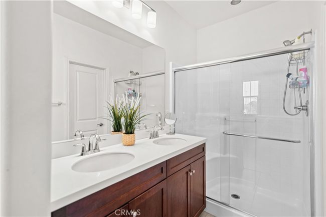 168 Royal Way, Condo with 2 bedrooms, 3 bathrooms and 2 parking in Upland CA | Image 17
