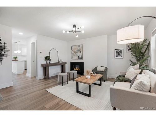 5743 S Lowell Blvd, Littleton, CO, 80123-2847 | Card Image