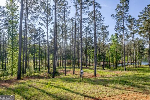 203 Falls Ln Ne, Milledgeville, GA, 31061-1109 | Card Image