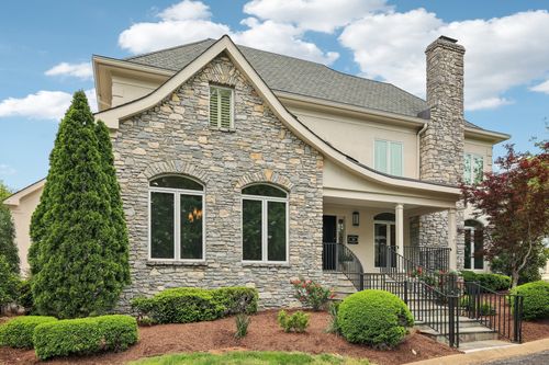 35 Erwin Ct, Nashville, TN, 37205-5006 | Card Image