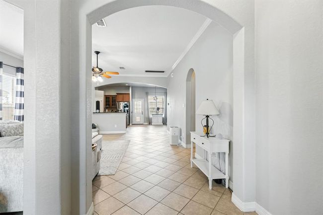 28627 Lockeridge View Dr, House other with 5 bedrooms, 3 bathrooms and 2 parking in Spring TX | Image 7