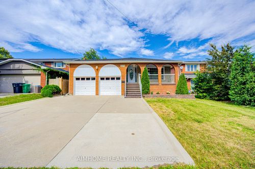 lower-2575 Benedet Dr, Mississauga, ON, L5J4H6 | Card Image